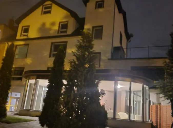 Pensjonat Ventana 2 Free Parking Sniadanie W Cenie 503 18 18 11 Poznań