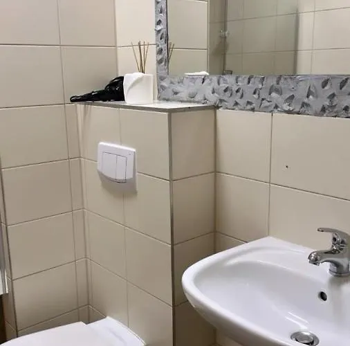 Ventana 2 Free Parking Sniadanie W Cenie 503 18 18 11 Poznań