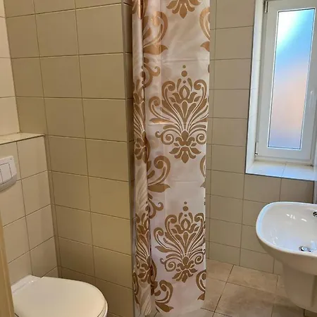 Ventana 2 Free Parking Sniadanie W Cenie 503 18 18 11 Guest house Poznan